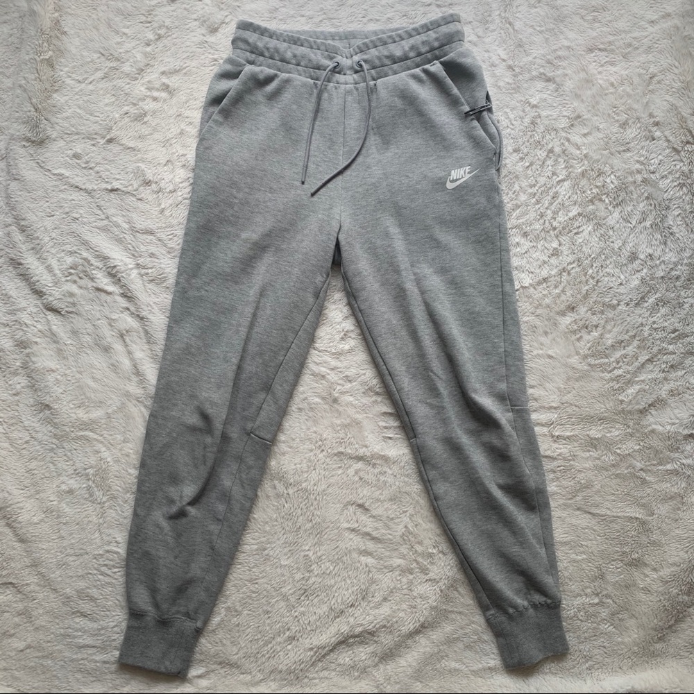Nike Sportswear Tech Fleece